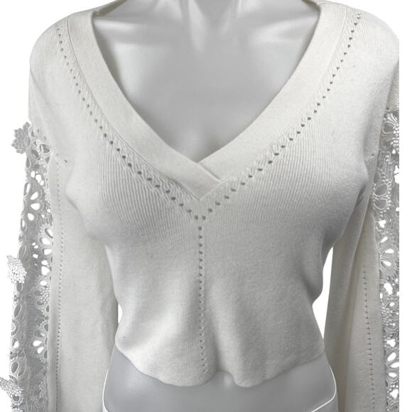 French Connection Leona Pointelle White Crochet Knit Crop Sweater Top Size XS - Picture 9 of 12